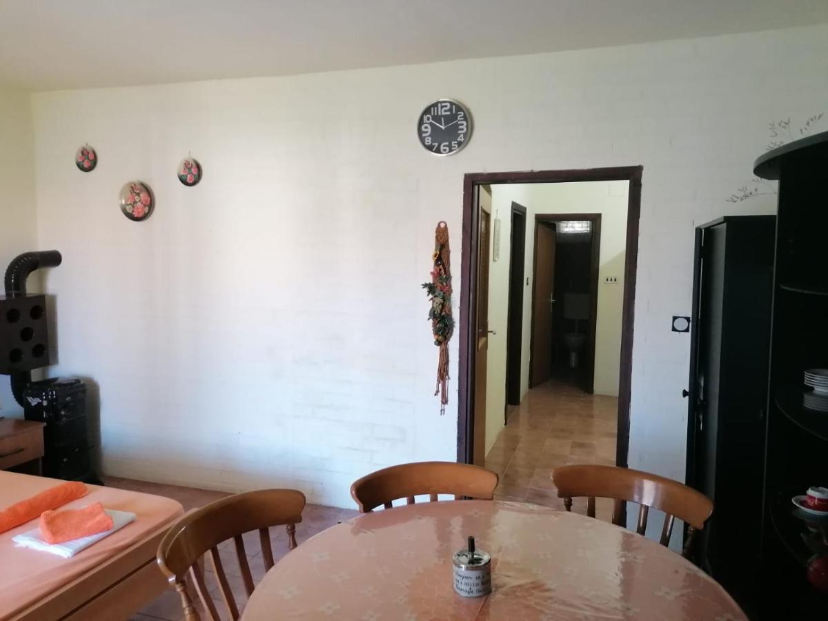 Apartmani Volaric Pag Pag Town Kültér fotó